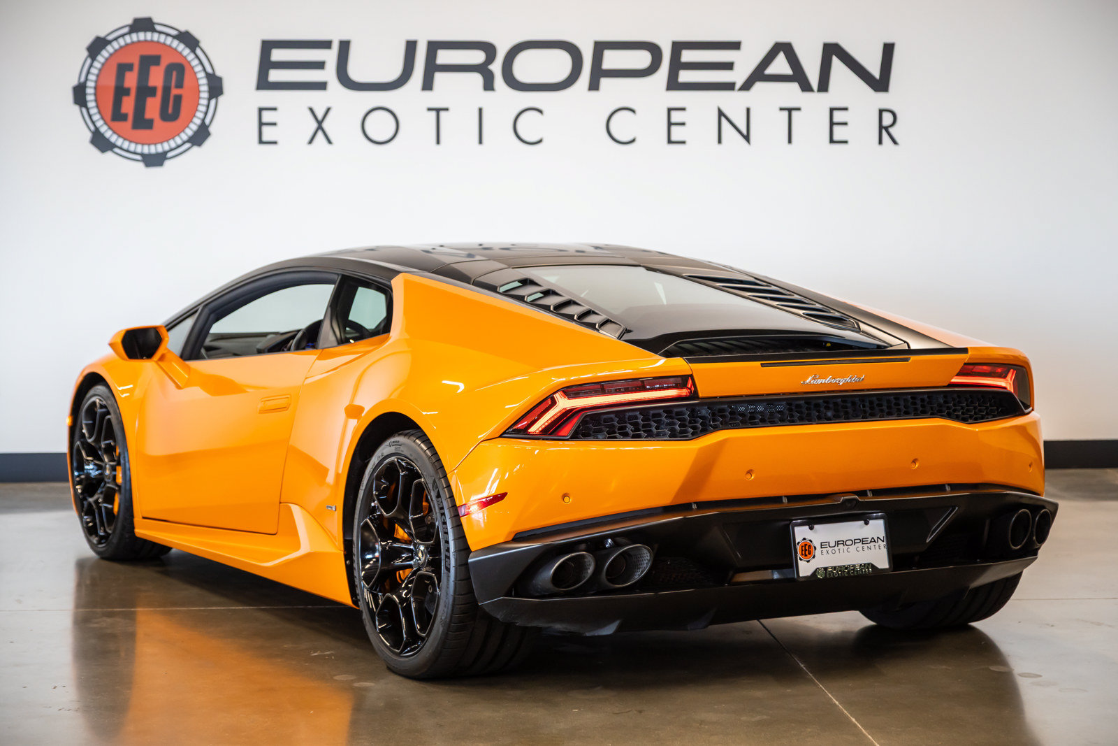 Used 2015 Lamborghini Huracan LP 610-4 AWD/4WD image 8