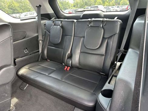 Used 2023 Ford Explorer XLT w/ Equipment Group 202A AWD/4WD image 11