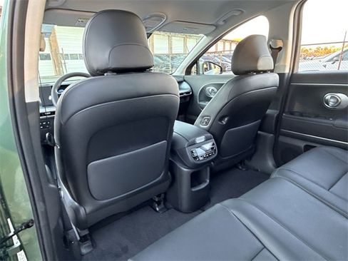 New 2026 Hyundai Ioniq 9 SEL image 35