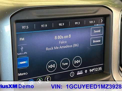 Used 2021 Chevrolet Silverado 1500 RST w/ Z71 Off-Road Package image 28