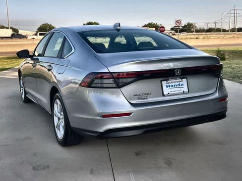 Certified 2025 Honda Accord LX image 5