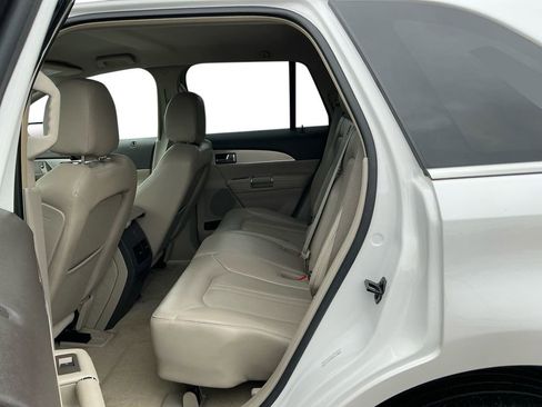 Used 2012 Lincoln MKX Base image 21