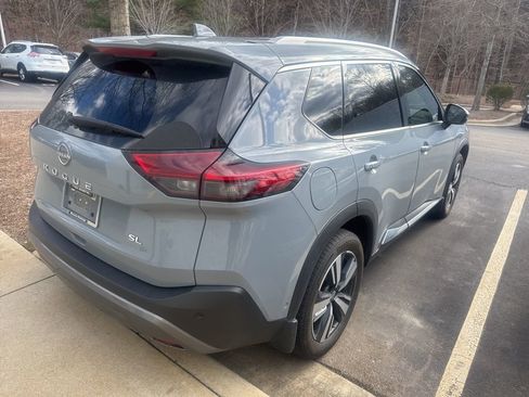 Certified 2023 Nissan Rogue SL w/ SL Premium Package image 7