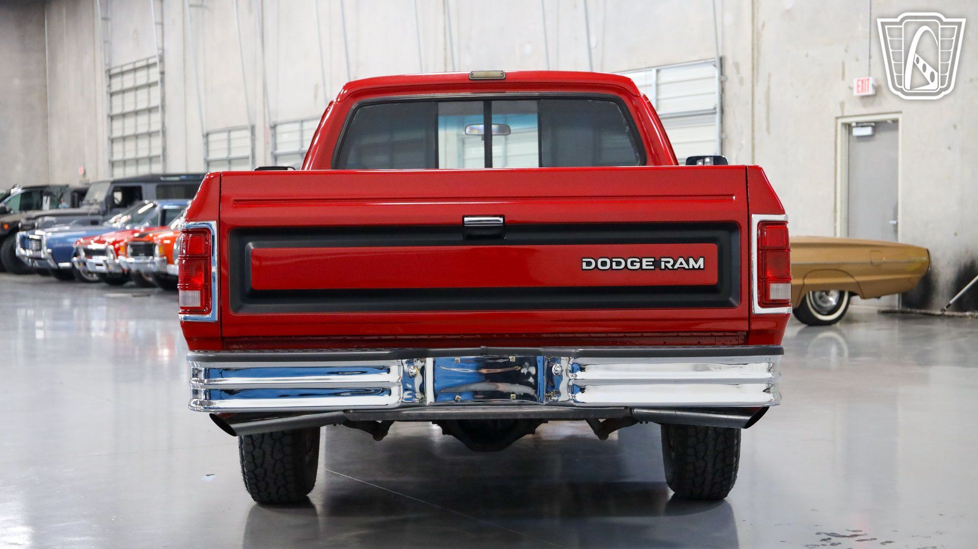 Used 1992 Dodge D/W Truck 150 RWD image 7
