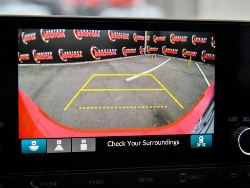 Used 2025 Honda Civic Sport image 17