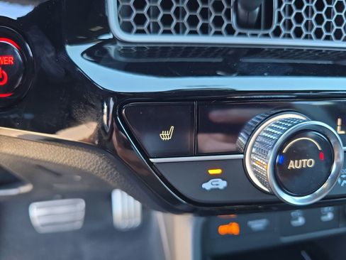 Certified 2025 Honda Civic Sport Touring image 20