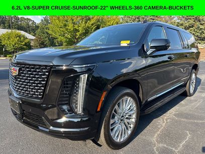 Used 2025 Cadillac Escalade ESV Premium Luxury