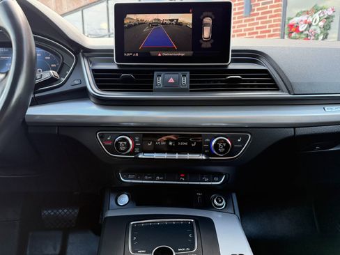 Used 2018 Audi Q5 2.0T Premium Plus w/ Premium Plus Package image 15