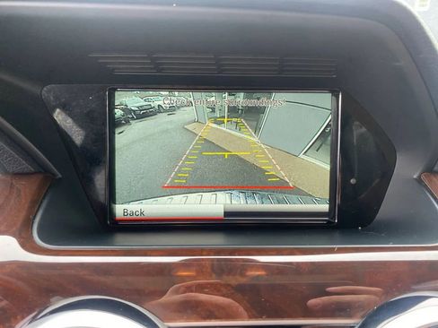 Used 2015 Mercedes-Benz GLK 350 4MATIC image 14