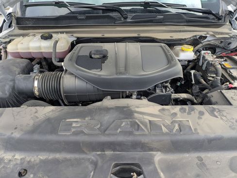 Used 2025 RAM 1500 Laramie w/ Sport Appearance Package image 32