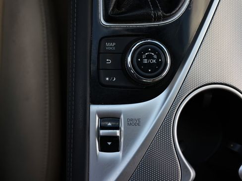 Used 2017 INFINITI Q50 2.0t image 44