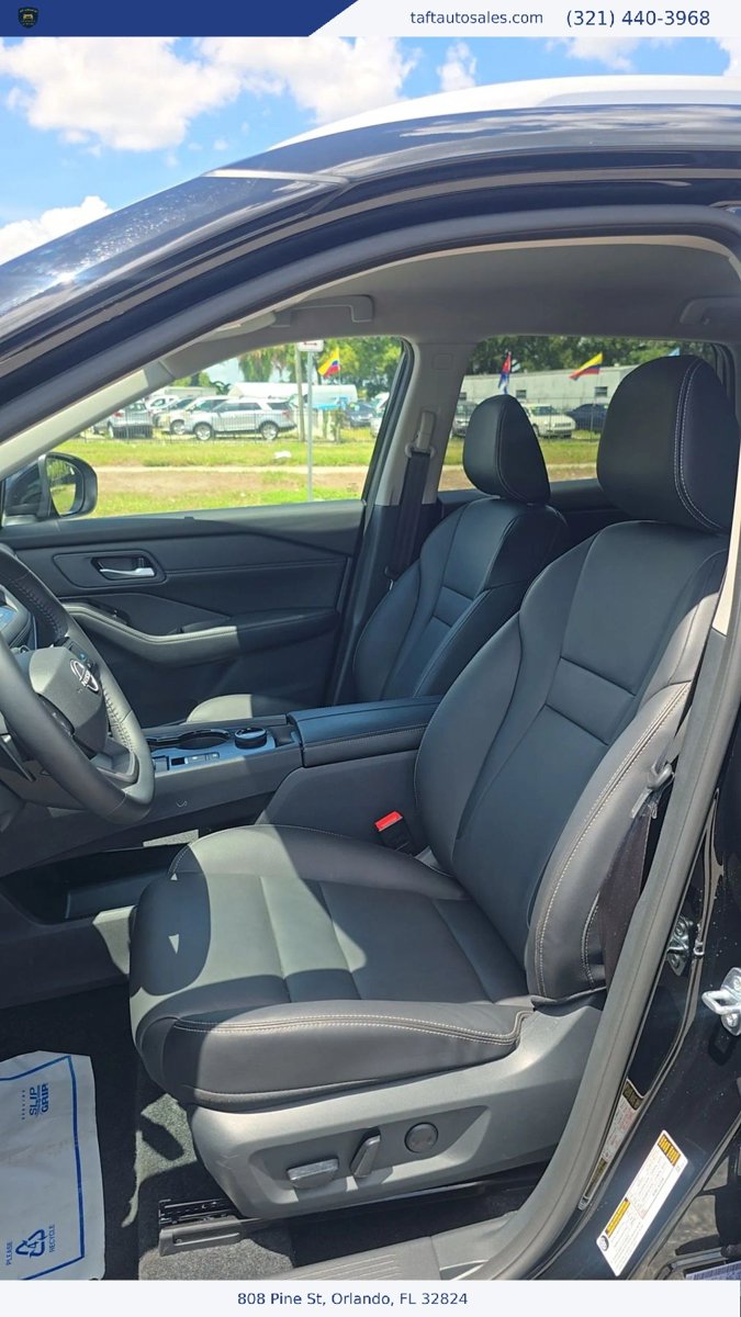 Used 2026 Nissan Rogue SL AWD/4WD image 21