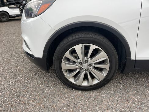Used 2018 Buick Encore Preferred image 12
