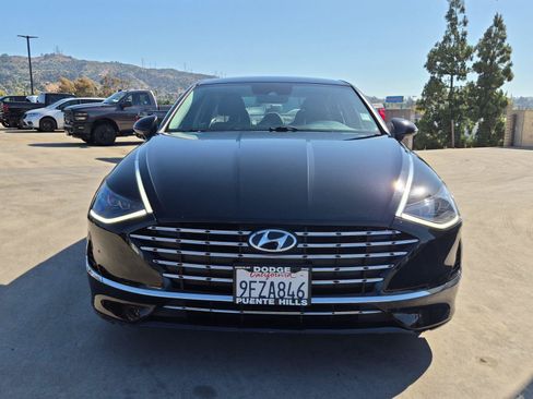Used 2023 Hyundai Sonata SEL FWD image 2