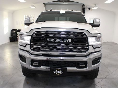 Used 2024 RAM 2500 Limited image 3