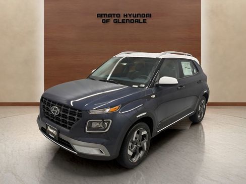 New 2026 Hyundai Venue SEL FWD image 1