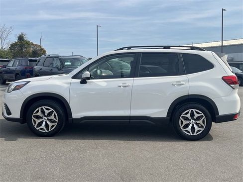 Certified 2024 Subaru Forester Premium image 35