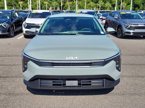 New 2026 Kia K4 FWD image 2