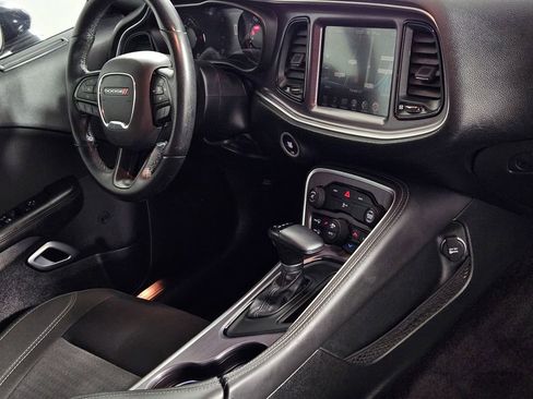 Used 2016 Dodge Challenger SXT w/ Blacktop Package image 29