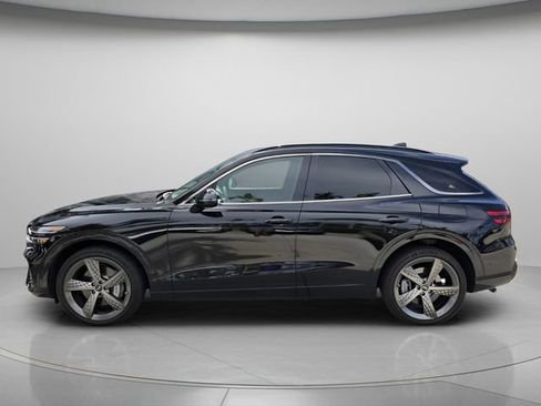 Used 2024 Genesis GV70 2.5T w/ Sport Prestige Package AWD/4WD image 3