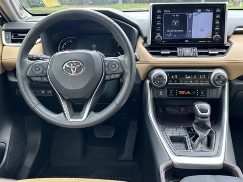 Used 2021 Toyota RAV4 Limited w/ Limited Grade Weather Package FWD image 27