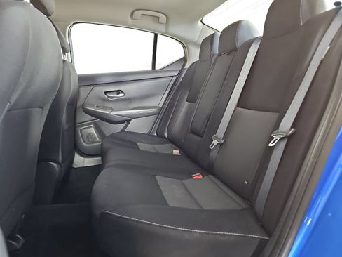 Used 2020 Nissan Sentra SV FWD image 13