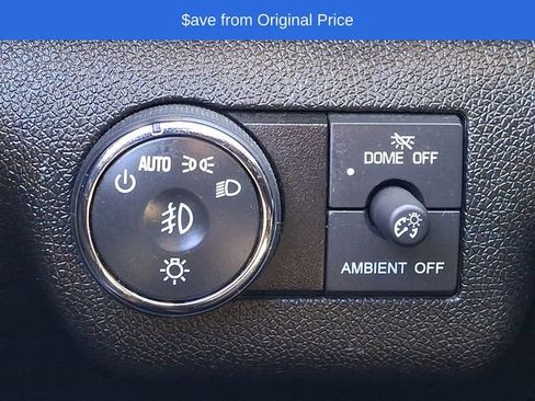 Used 2016 Chevrolet Traverse LT w/ Style and Technology Package image 25