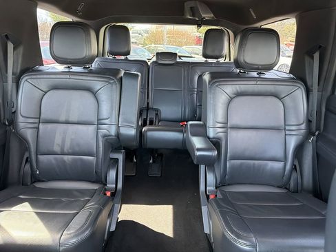 Used 2024 Lincoln Navigator Reserve image 39
