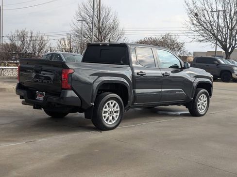 Used 2024 Toyota Tacoma SR5 image 7
