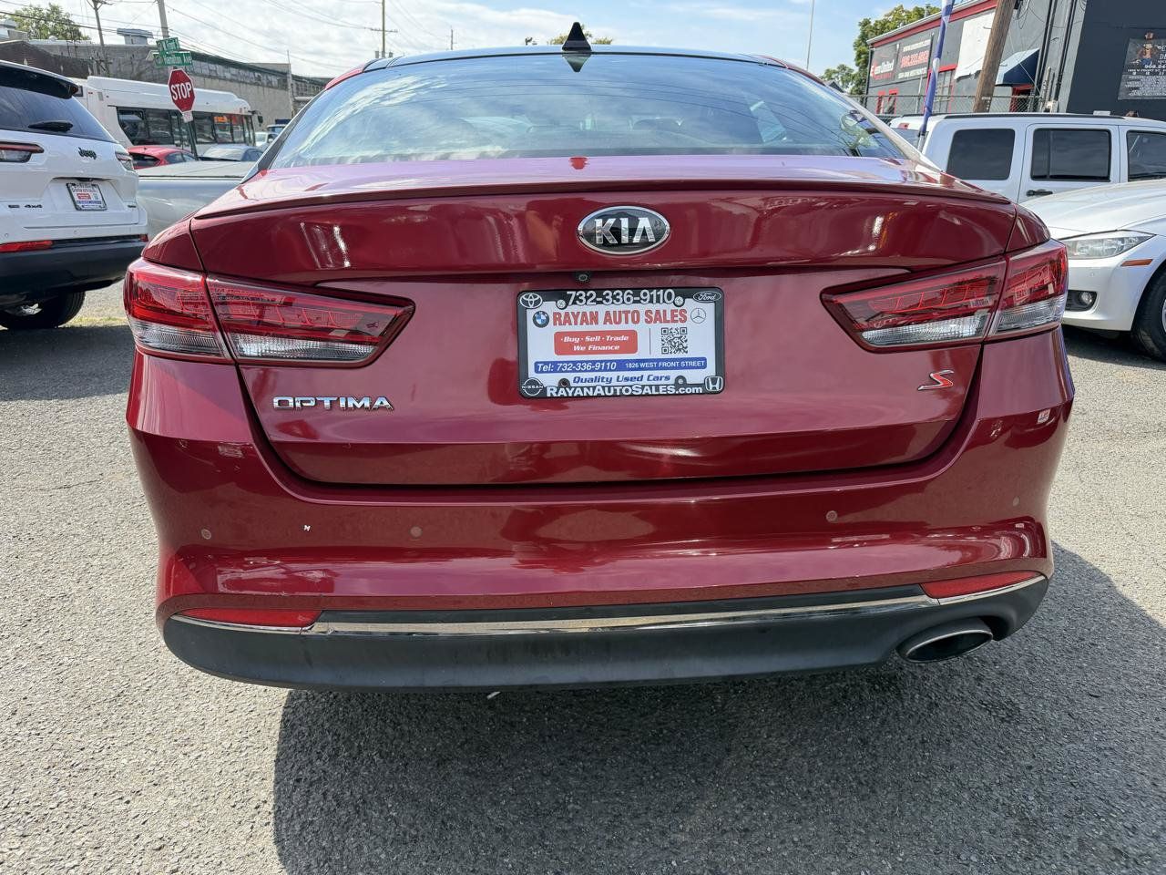 Used 2018 Kia Optima S w/ Panoramic Sunroof Package FWD image 9
