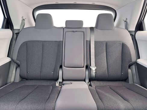 New 2026 Hyundai Ioniq 5 SE image 16