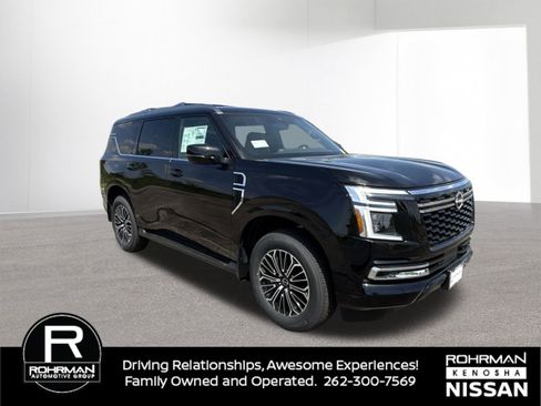 New 2025 Nissan Armada SL w/ Captain's Chari Seat Package image 3