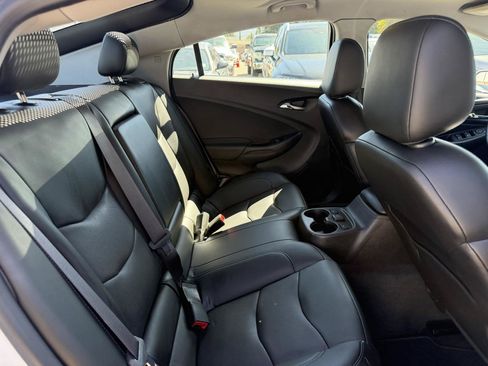 Used 2017 Chevrolet Volt Premier w/ Driver Confidence II Package FWD image 19