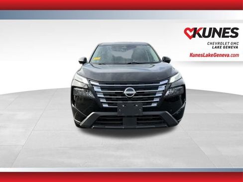 Used 2024 Nissan Rogue SV image 11