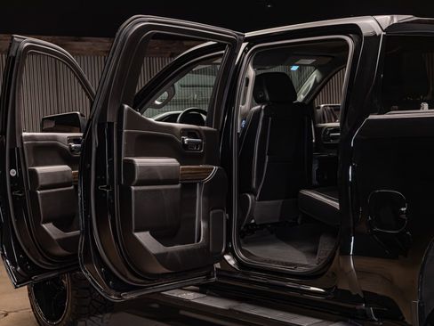 Used 2021 Chevrolet Silverado 1500 LT Trail Boss w/ Bed Protection Package image 25