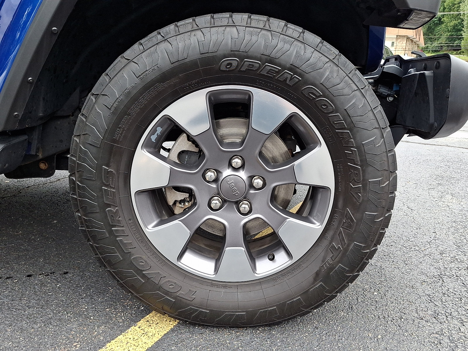 Certified 2019 Jeep Wrangler Unlimited Sahara AWD/4WD image 8