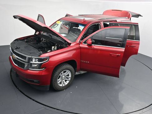 Used 2015 Chevrolet Tahoe LT w/ Luxury Package AWD/4WD image 42