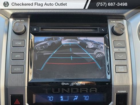 Used 2015 Toyota Tundra Limited w/ Limited Premium Package image 18