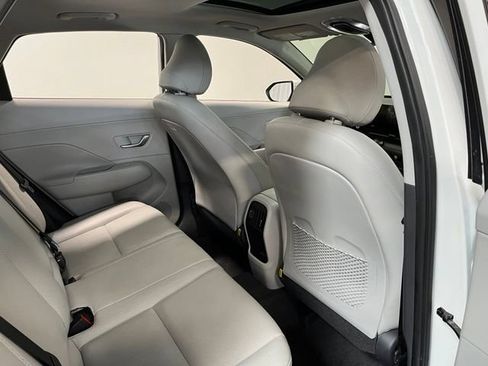 Used 2024 Hyundai Kona Limited FWD image 14