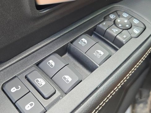 New 2026 RAM 3500 Big Horn AWD/4WD image 25