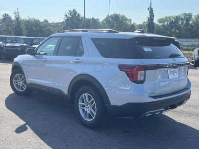 New 2026 Ford Explorer Active w/ Active Comfort Package