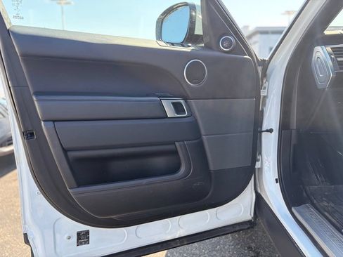 Used 2016 Land Rover Range Rover Sport HSE AWD/4WD image 19