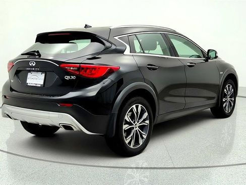 Used 2019 INFINITI QX30 AWD w/ Navigation Package image 5