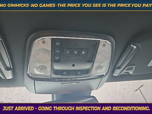 Used 2023 Dodge Charger Scat Pack RWD image 20