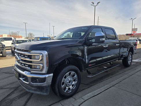 Used 2024 Ford F350 Lariat w/ Lariat Ultimate Package image 17