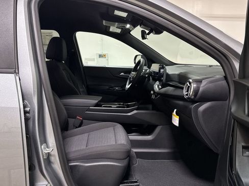 New 2026 Chevrolet Equinox LT w/ Safety and Technology Package AWD/4WD image 22