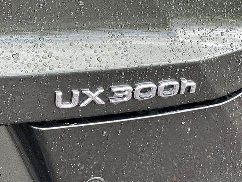 New 2026 Lexus UX 300h FWD image 26