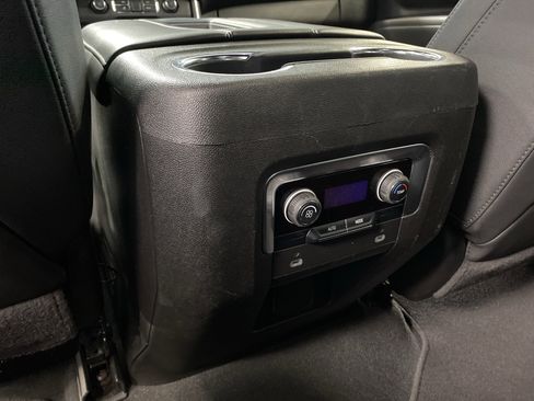 Used 2024 Chevrolet Tahoe LT image 33