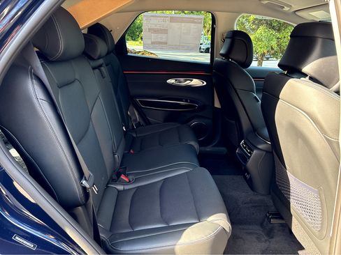 New 2026 Genesis GV70 2.5T image 16