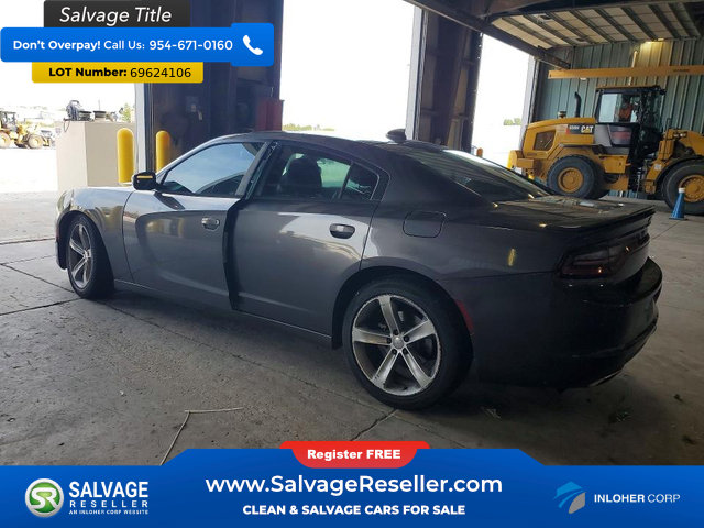 Used 2015 Dodge Charger R/T w/ Driver Confidence Group RWD image 3
